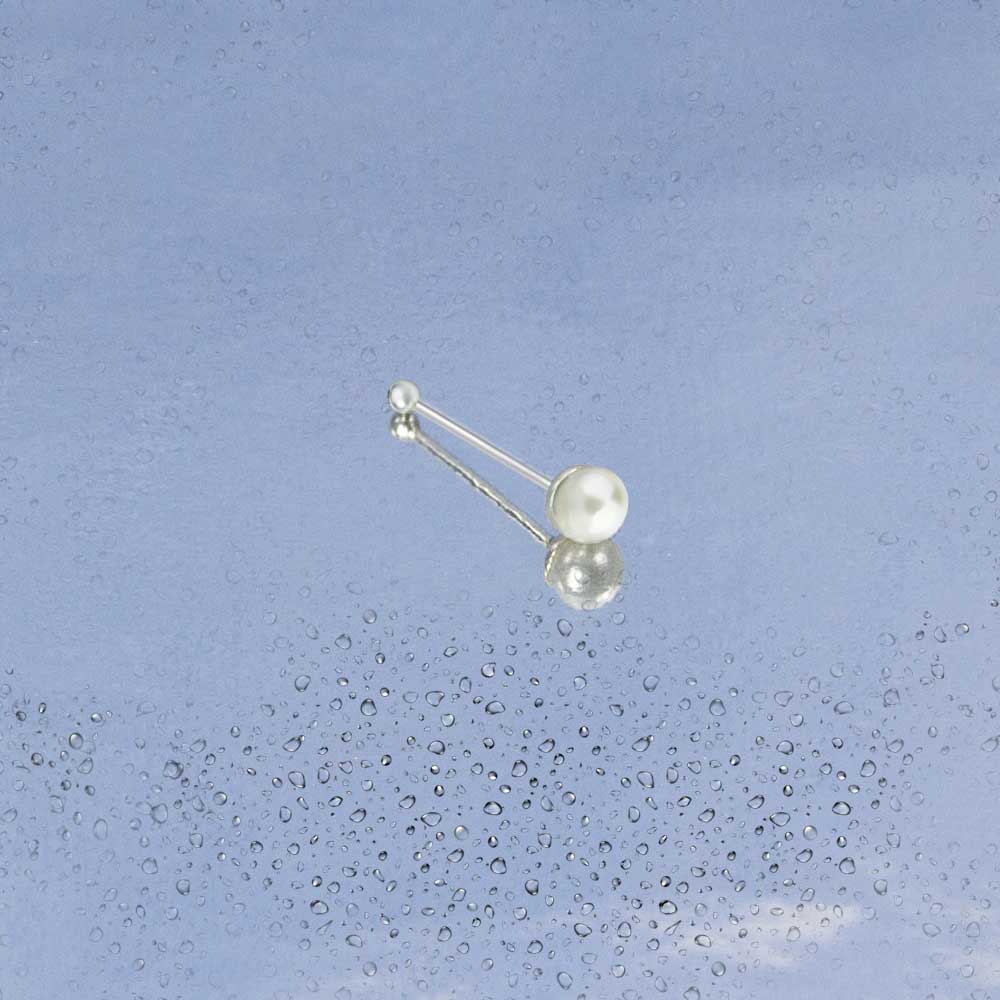 Eleganter 925 Sterling Silber Piercing-Stecker mit weißer Süßwasserperle – Handgefertigter Schmuck