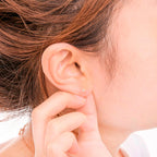 Eleganter 925 Sterling Silber Piercing-Stecker mit weißer Süßwasserperle – Handgefertigter Schmuck