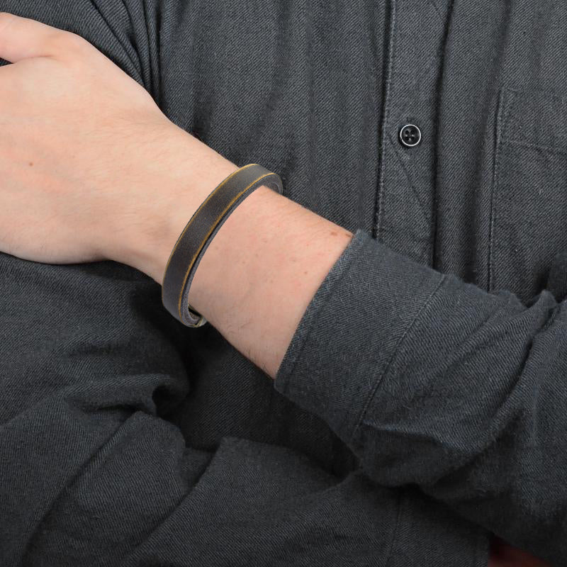 Herren Lederarmband aus Echtleder mit Magnetverschluss – handgefertigtes Unikat in Premium-Qualität | WILLYS JEWELLERY