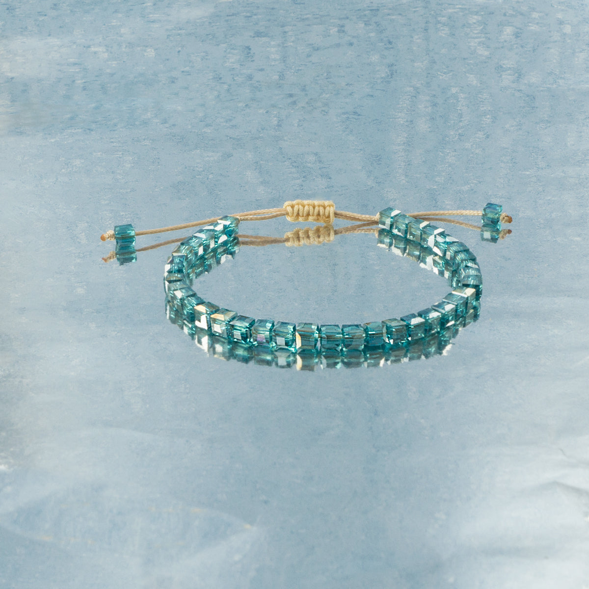 Swarovski-Kristall-Armband in atemberaubendem Azul (Blau) | WILLYS JEWELLERY