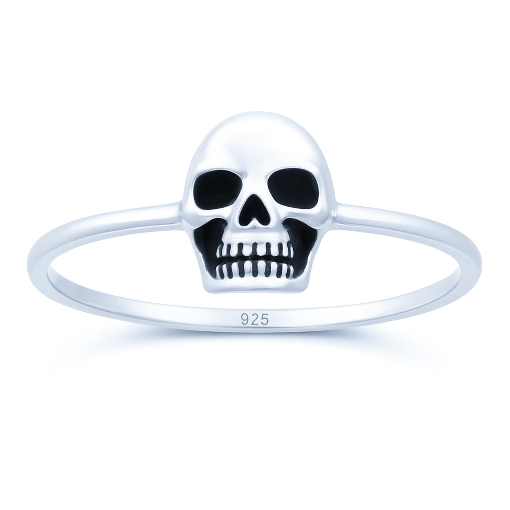 Minimalistischer Totenkopf-Ring aus 925er Silber – Dezent rebellisch, stilvoll anders | WILLYS JEWELLERY