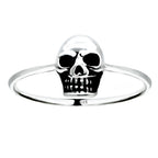 Minimalistischer Totenkopf-Ring aus 925er Silber – Dezent rebellisch, stilvoll anders | WILLYS JEWELLERY