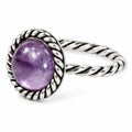 Handgefertigter Ring aus 925er Sterlingsilber mit hellem Amethyststein