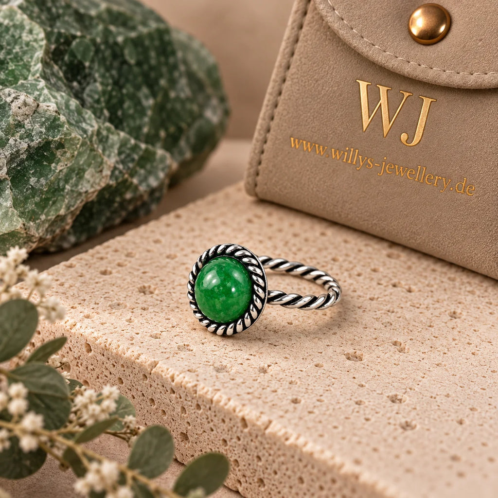 925er Silberring mit Jade Grün Stein – Handgefertigtes Design & Geschenkbox