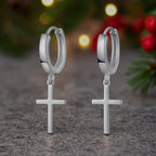 Kleine 925 Silber Creolen mit Kreuz-Anhänger – glänzende Vintage Ohrringe für Damen