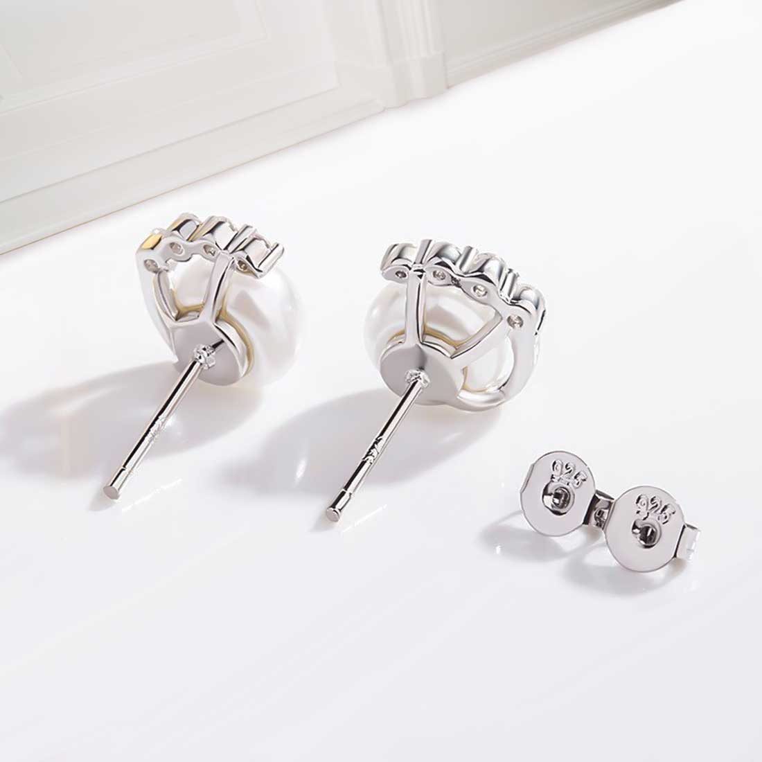 Elegante 925 Sterling Silber Ohrstecker mit weißen Süßwasserperlen – zeitlos & edel | WILLYS JEWELLERY
