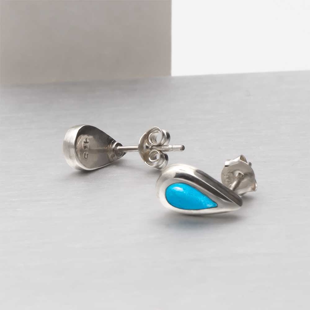 Elegante 925 Sterling Silber Ohrstecker mit Blau-Türkis Edelstein – Stil, Harmonie & Natürlichkeit | WILLYS JEWELLERY