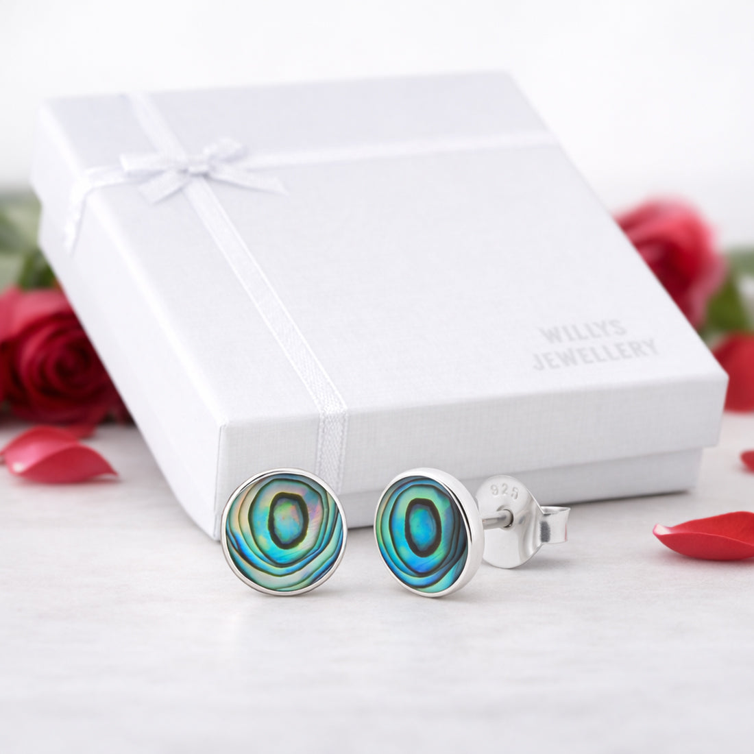 Runde Ohrstecker aus 925 Sterling Silber mit buntem Perlmutt – 8 mm Design-Studs für starke Auftritt | WILLYS JEWELLERY
