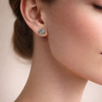 Runde Ohrstecker aus 925 Sterling Silber mit buntem Perlmutt – 8 mm Design-Studs für starke Auftritt | WILLYS JEWELLERY